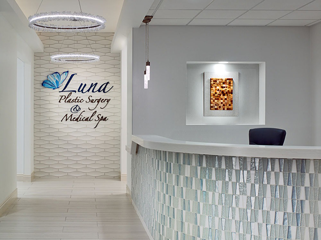 Luna Plastic Surgery & Medical Spa reception
